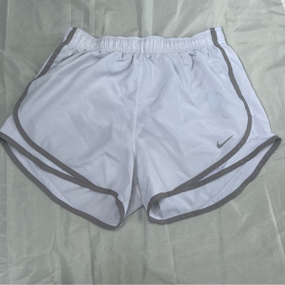 ANTONIO MELANI AND NIKE Women's Athletic Shorts - Gray and white - Picture 4 of 12